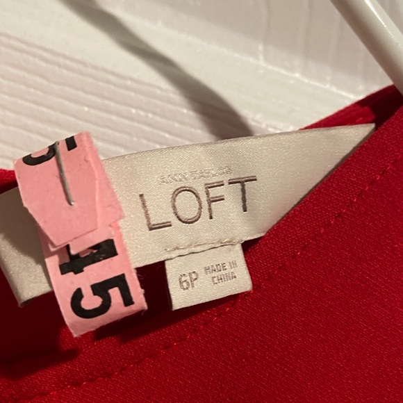 Red dress, size 6 PETITE from Ann Taylor Loft - Picture 4 of 8